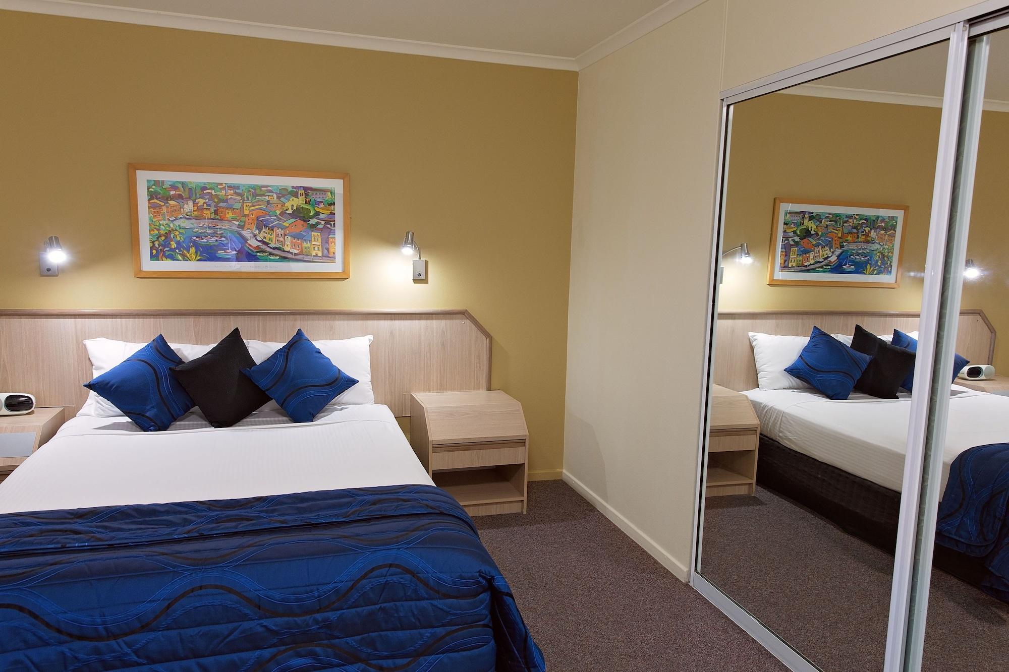 White Lace Motor Inn Маккай Екстер'єр фото